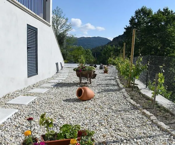 Nyaraló Casa De Caneiro *