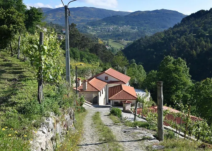 Dom wakacyjny Casa De Caneiro *